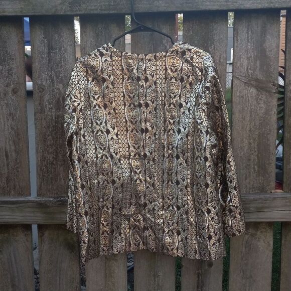 Gold jacket  - Picture 3 of 3